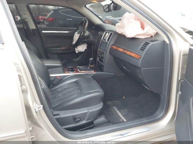 2008 Chrysler 300c Hemi მანქანა იყიდება აუქციონზე, vin: 2C3LA63H38H169603, აუქციონის ნომერი: 43761574