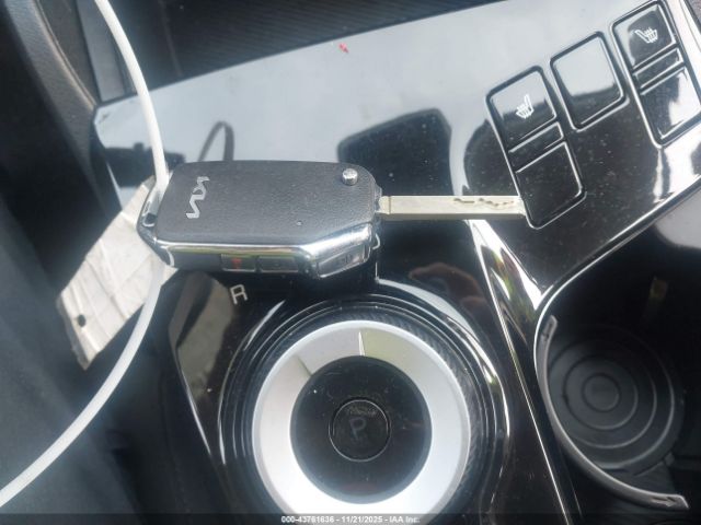 2023 KIA SPORTAGE HYBRID KNDPUCAG5P7057912 Photo 10