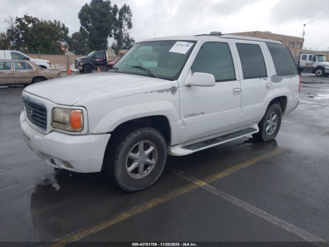 1999 CADILLAC ESCALADE 1GYEK13R1XR407597 Photo 1