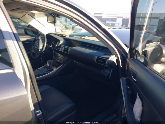 2014 LEXUS IS 250 JTHCF1D28E5000950 Photo 4