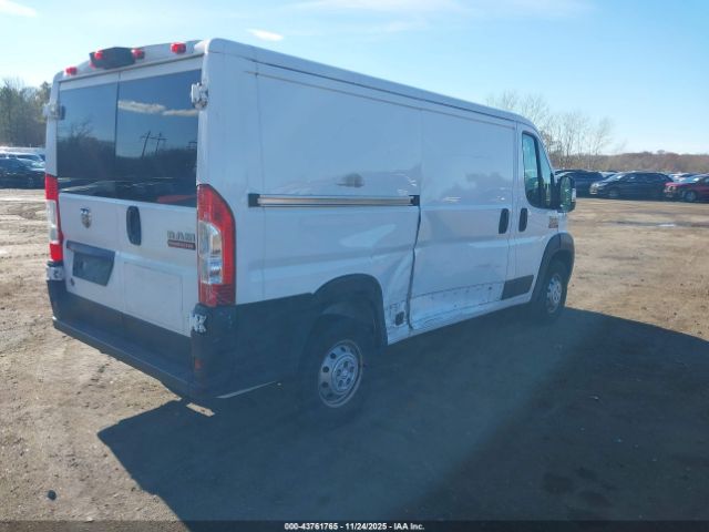 2022 RAM PROMASTER 2500 3C6LRVVG2NE102895 Photo 3