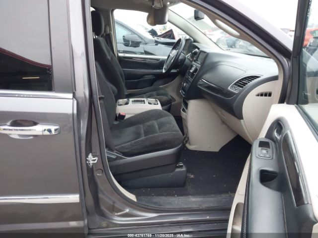 2016 CHRYSLER TOWN & COUNTRY 2C4RC1BG9GR138327 Photo 4