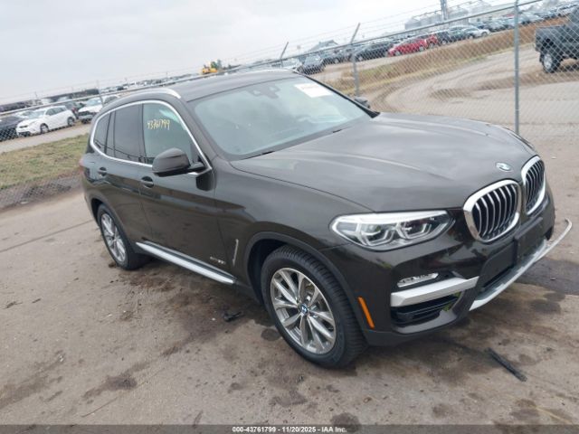 2018 BMW X3 5UXTR9C5XJLC76265
