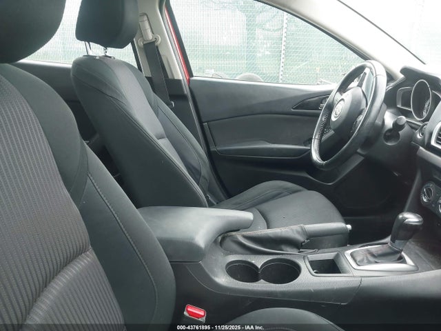 3MZBM1L72EM119195 Mazda Mazda3 I Touring