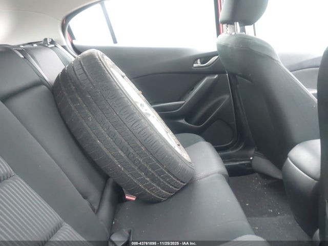 3MZBM1L72EM119195 Mazda Mazda3 I Touring