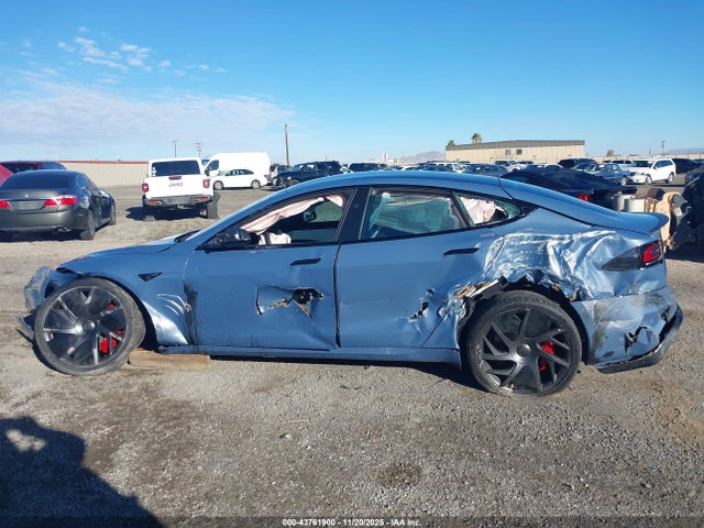 5YJSA1E65TF555170 Tesla Model S Plaid
