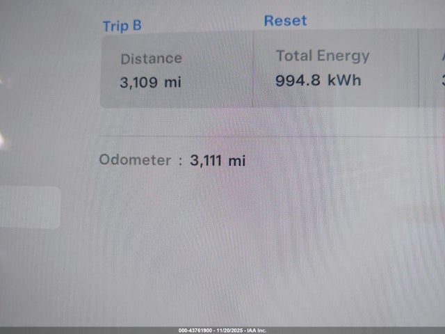5YJSA1E65TF555170 Tesla Model S Plaid