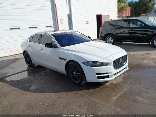 2019 JAGUAR XE SAJAD4FX7KCP47313