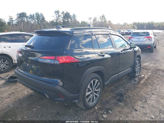 Toyota Corolla Cross Xle 2024 7MUDAABG7RV106511 Image 4