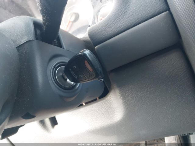 2005 JEEP LIBERTY 1J4GL58K45W509497 Photo 10