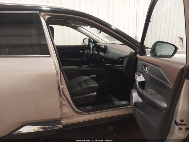 2022 NISSAN ROGUE JN8BT3CBXNW339999 Photo 4