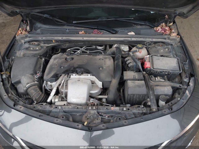 1G1ZH5SX4GF245892 Chevrolet Malibu Premier
