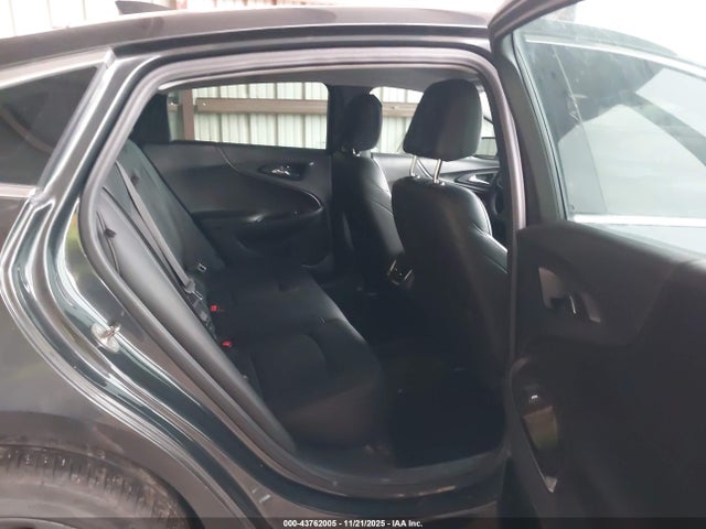1G1ZH5SX4GF245892 Chevrolet Malibu Premier