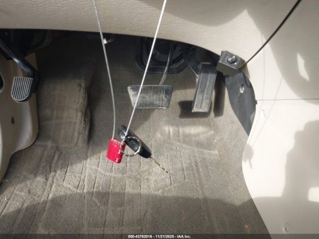 2005 CHRYSLER PACIFICA 2C4GM684X5R528252 Photo 10