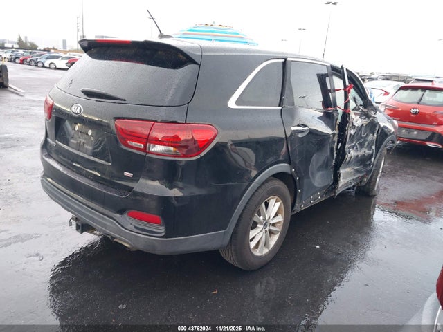 5XYPG4A32KG448621 KIA Sorento 2.4l Lx