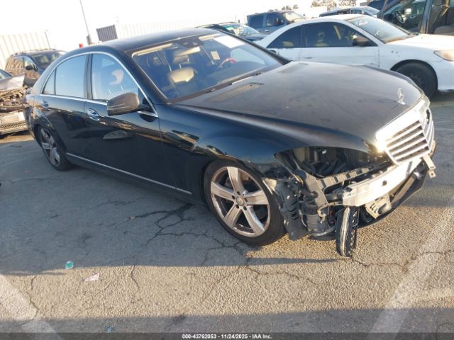 2013 MERCEDES-BENZ S 550 WDDNG7DB0DA527970