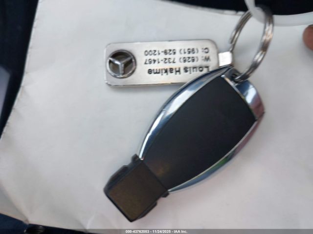 2013 MERCEDES-BENZ S 550 WDDNG7DB0DA527970 Photo 10