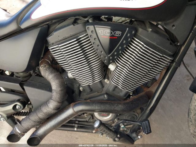2016 VICTORY MOTORCYCLES HIGH-BALL 5VPWB36N5G3055692 Photo 7