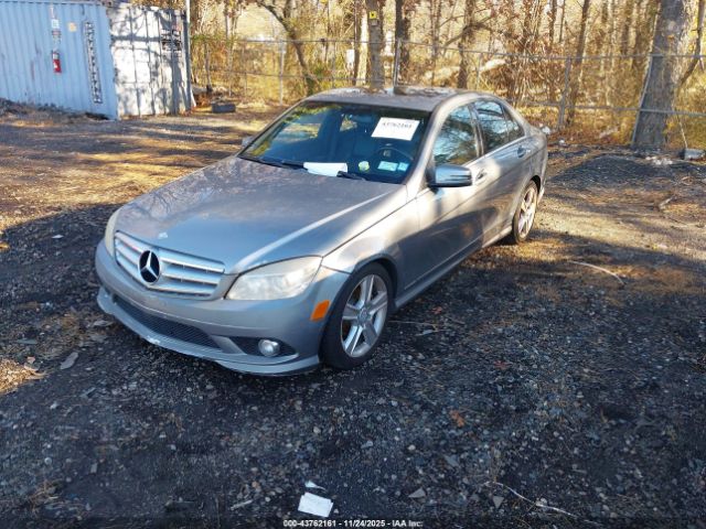 2010 MERCEDES-BENZ C 300 WDDGF8BB7AR105065 Photo 1