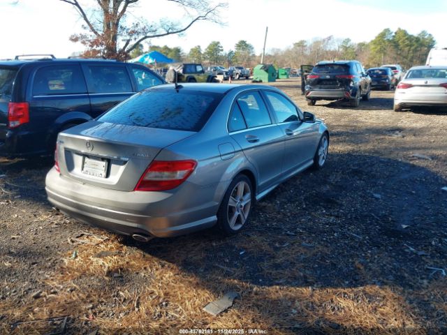 2010 MERCEDES-BENZ C 300 WDDGF8BB7AR105065 Photo 3