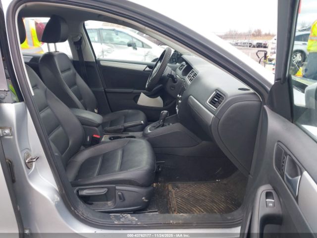 2014 VOLKSWAGEN JETTA 3VWD17AJ1EM201597 Photo 4