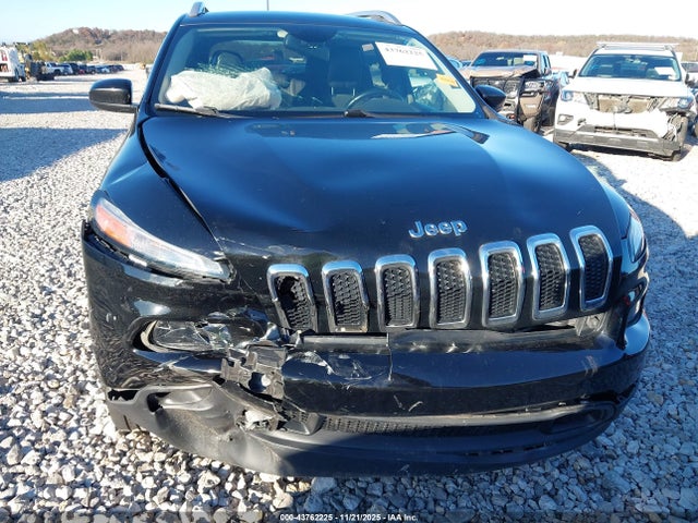 Jeep Cherokee Latitude Plus 4x4 2018 1C4PJMLB1JD615148 Image 6