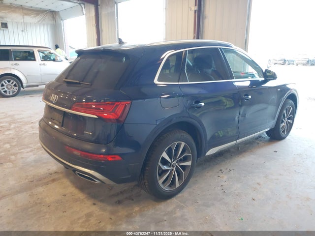 2022 AUDI Q5 WA1GAAFY0N2027185 Photo 3