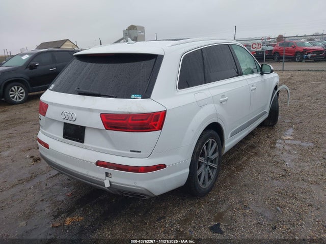 2019 AUDI Q7 WA1LHAF78KD043863 Photo 3