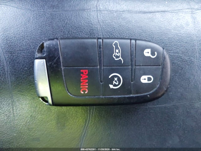 1C4RJFBG2LC236833 Jeep Grand Cherokee Limited X 4x4