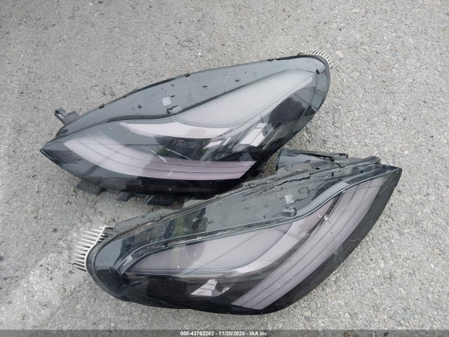 7SAYGDEE8PA083358 Tesla Model Y Awd/long Range Dual Motor All-wheel Drive