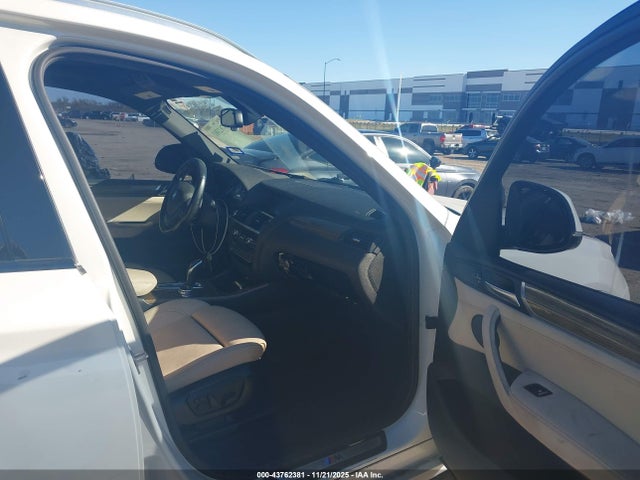 2015 BMW X3 5UXWX9C56F0D51863 Photo 4