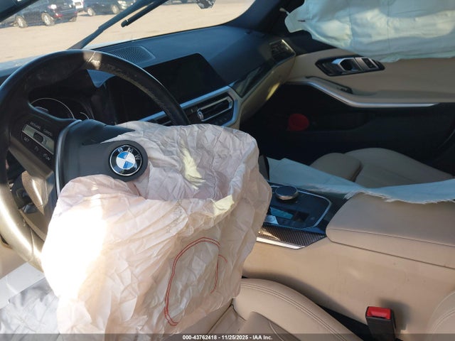 Продаж на аукціоні авто 2020 Bmw 330i Xdrive, vin: 3MW5R7J01L8B08461, номер лоту: 43762418