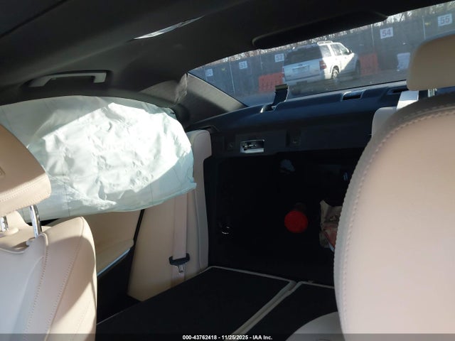 Продаж на аукціоні авто 2020 Bmw 330i Xdrive, vin: 3MW5R7J01L8B08461, номер лоту: 43762418