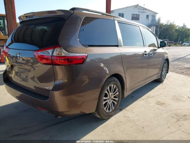 2018 TOYOTA SIENNA 5TDYZ3DCXJS960357 Photo 3