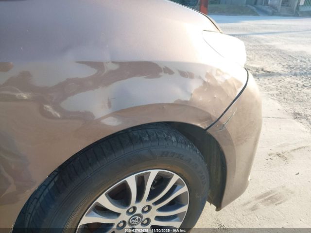 2018 TOYOTA SIENNA 5TDYZ3DCXJS960357 Photo 5