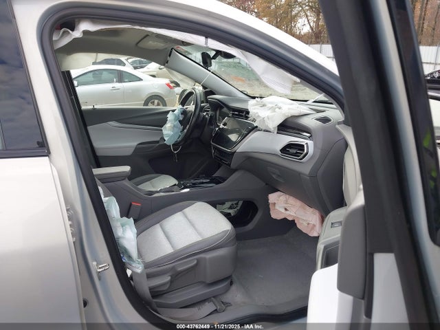2022 CHEVROLET BOLT EUV 1G1FZ6S00N4105338 Photo 4