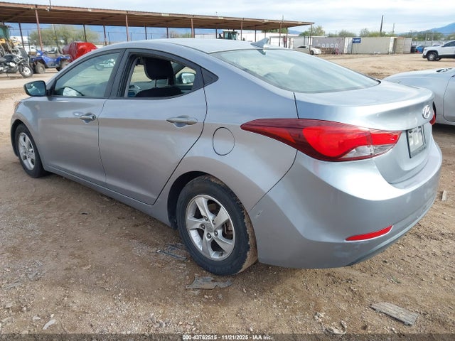5NPDH4AE0FH627871 Hyundai ELANTRA SE