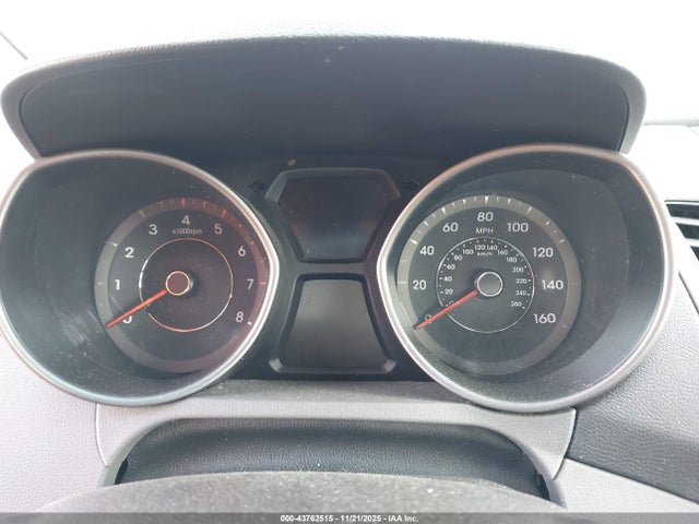 5NPDH4AE0FH627871 Hyundai ELANTRA SE