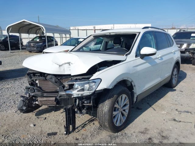 2018 VOLKSWAGEN TIGUAN 3VV3B7AX5JM134787 Photo 5