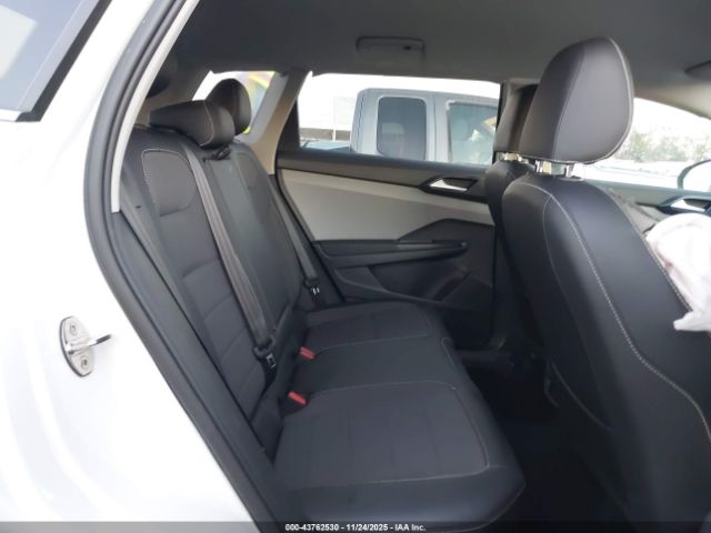 2022 VOLKSWAGEN TAOS 3VVSX7B21NM032649 Photo 7