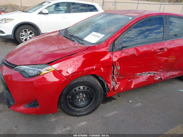 Toyota COROLLA LE 2018 2T1BURHE7JC073245 Image 6