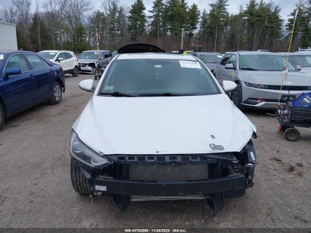 5NPD84LF3JH366380 Hyundai Elantra Value Edition