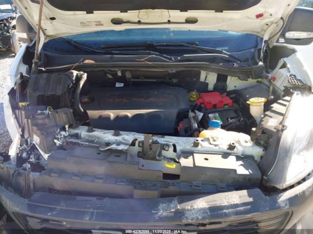 2019 RAM PROMASTER CITY ZFBHRFAB0K6M51332 Photo 9