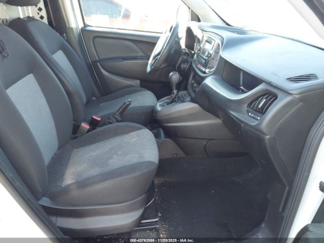 2019 RAM PROMASTER CITY ZFBHRFAB0K6M51332 Photo 4