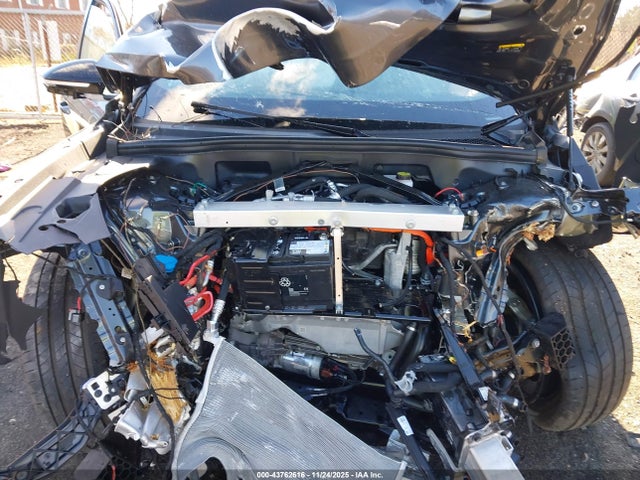 2025 AUDI SQ6 E-TRON WA125BGF8SA070028 Photo 9