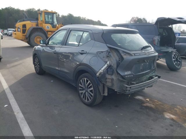 2021 NISSAN KICKS 3N1CP5CV9ML468060 Photo 2