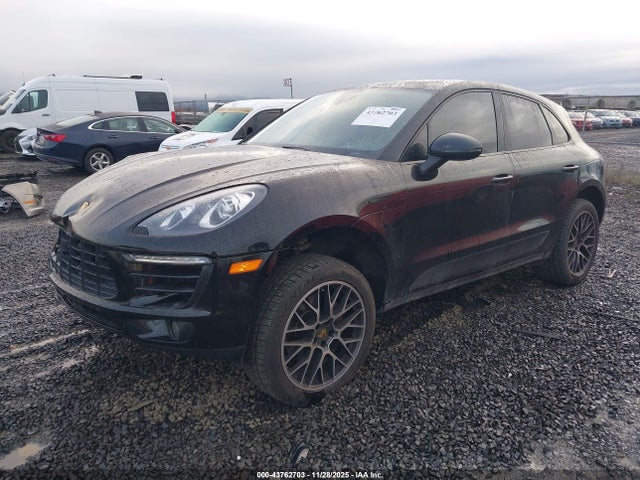 2018 PORSCHE MACAN WP1AA2A57JLB21520 Photo 1