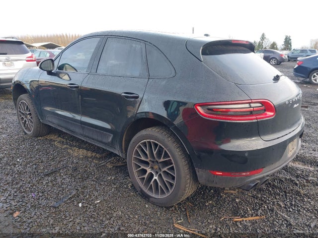 2018 PORSCHE MACAN WP1AA2A57JLB21520 Photo 2