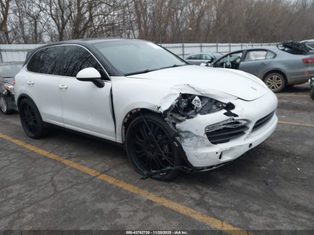 2013 PORSCHE CAYENNE WP1AB2A28DLA83268 Photo 0