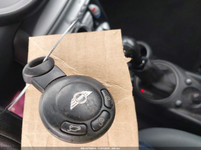 2009 MINI COOPER CLUBMAN WMWML33529TX35122 Photo 10